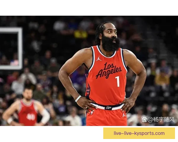 精彩篮球直播全程跟踪 实时比分分析和赛事精彩瞬间回放